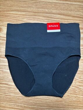 SPANX Black High-Waist Girls' Shaping Briefs